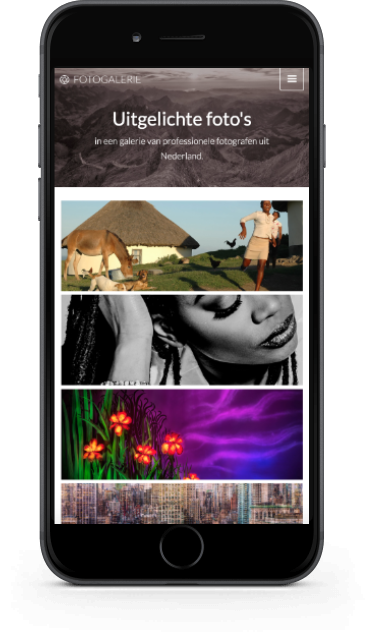 Smartphone met pagina van Fotogalerie.nl